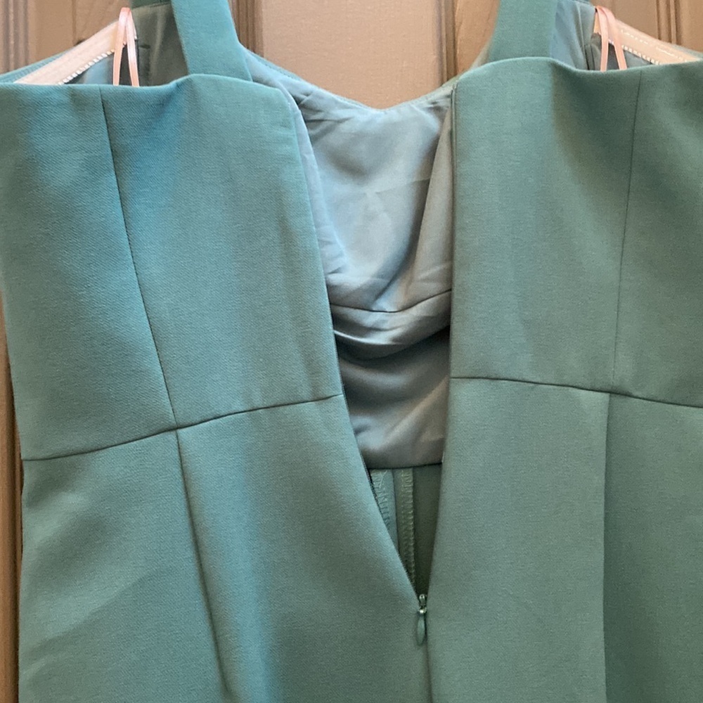 GAL MEETS GLAM Collection Green Nicole Sweetheart Square Neck Pant Jumpsuit 6 - Picture 6 of 8